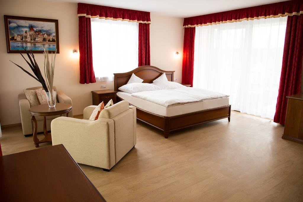 Luxury Hotel Siofok Dış mekan fotoğraf